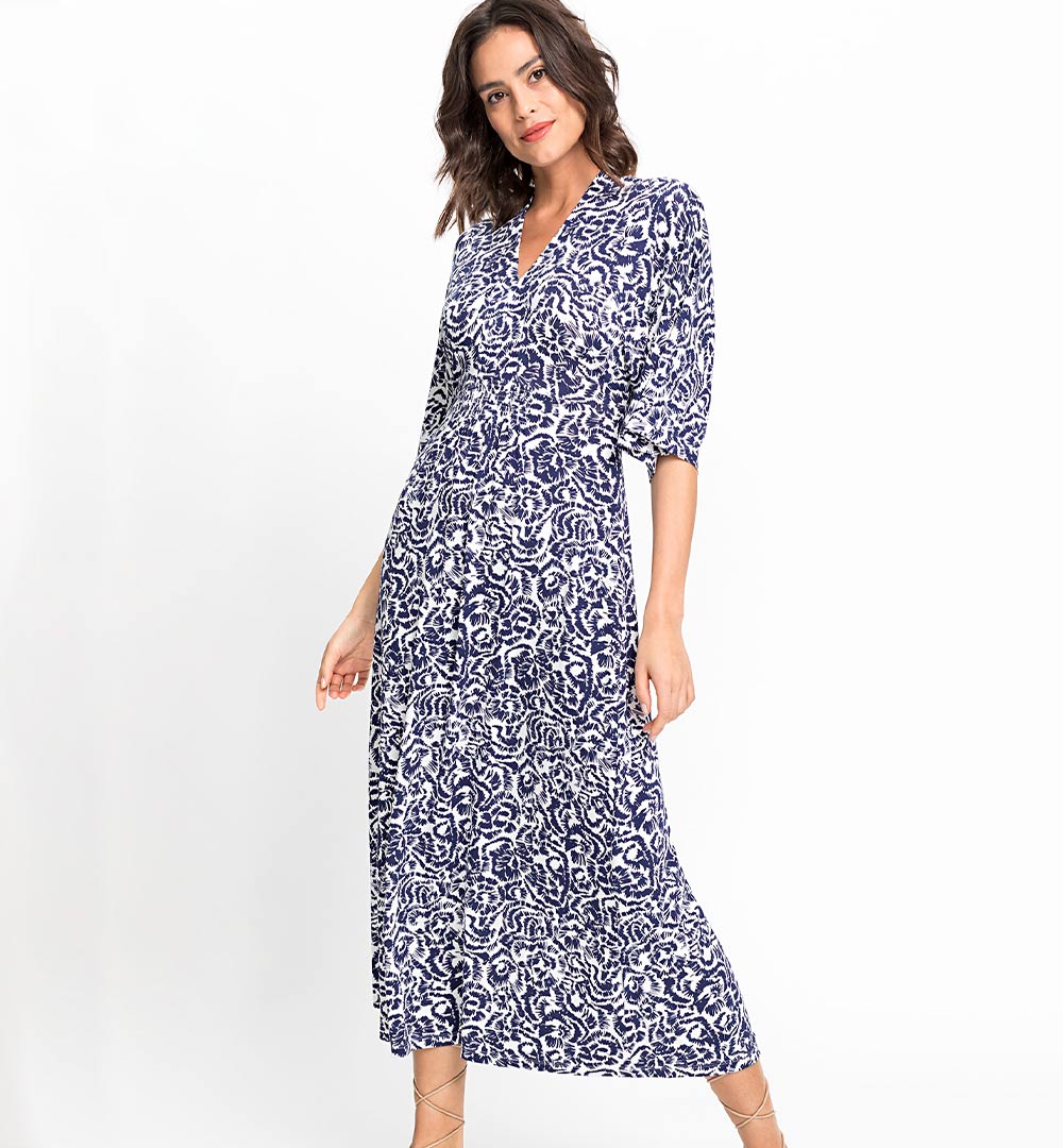 TrendsSS22-Kleider This summer, long maxi dresses are especially trendy.