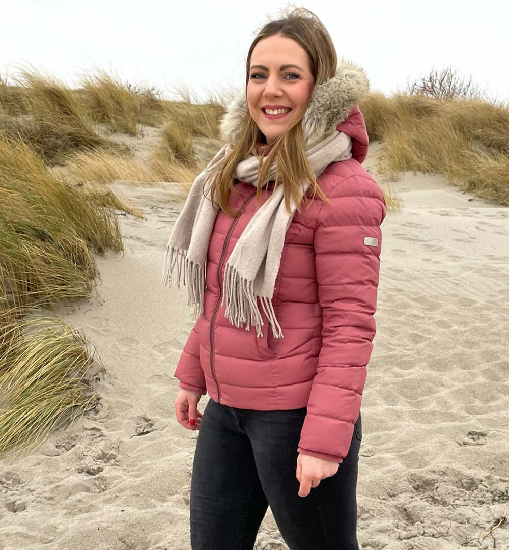 Weltfrauentag-Frederike2 Nicole's daughter, Amelia, is 18 years old.